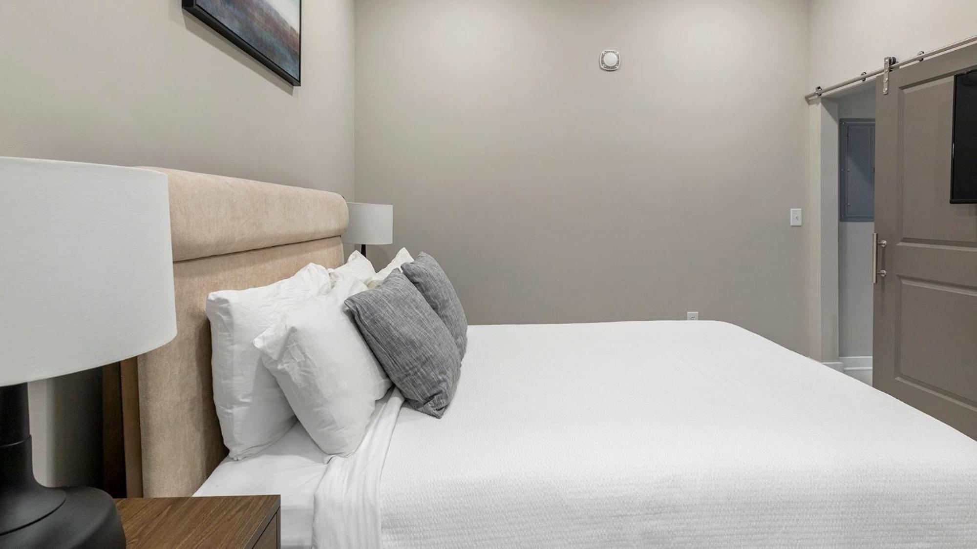 The 600 Apartments By Landing Birmingham Chambre photo